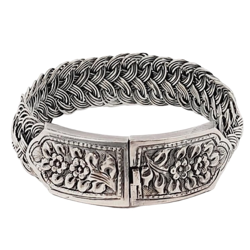 Vintage Unique Sterling Silver Braided Bracelet with Floral Repousse Closure *